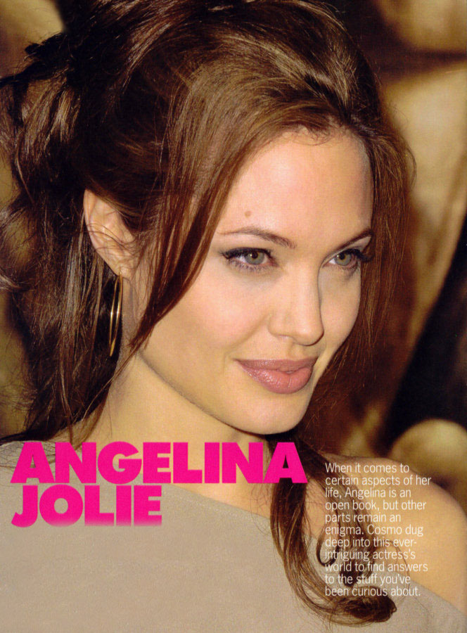 >Angelina Jolie