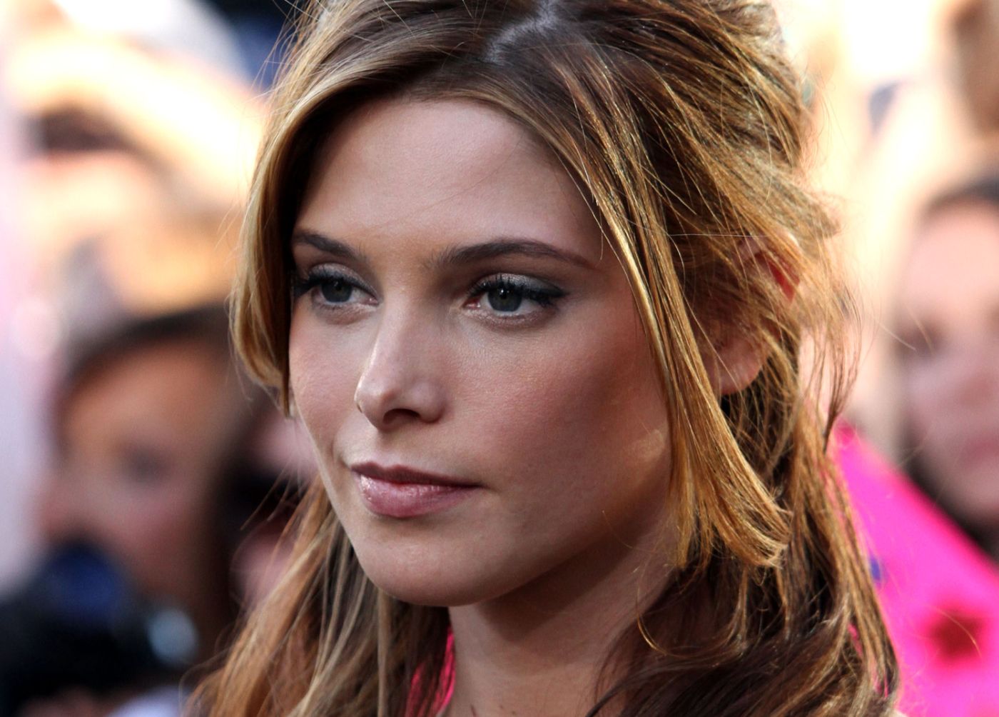 >Ashley Greene