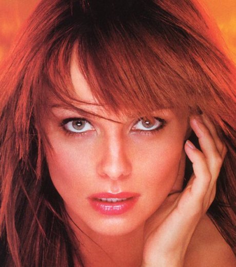 >Izabella Scorupco