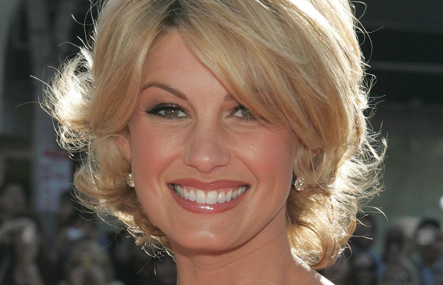 >Faith Hill