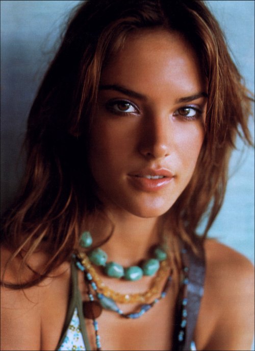 >Alessandra Ambrosio