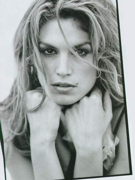 >Cindy Crawford