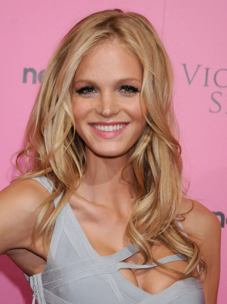 >Erin Heatherton