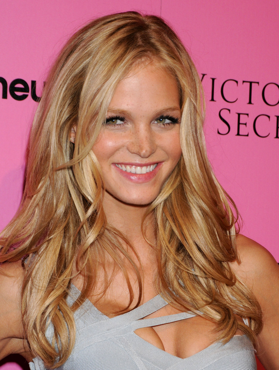 >Erin Heatherton