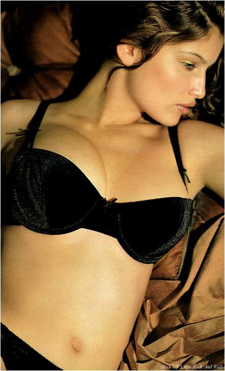 >Laetitia Casta