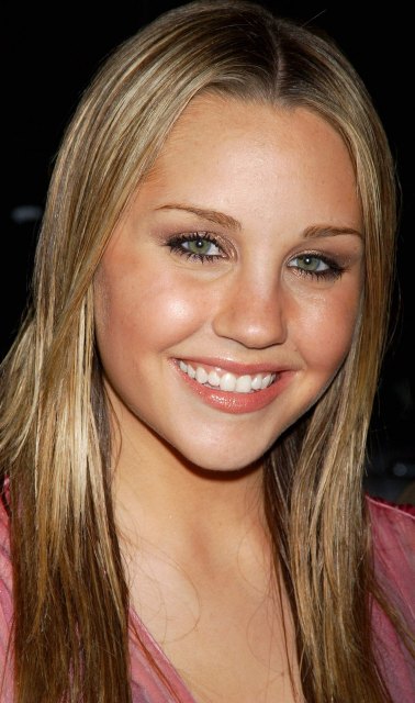 >Amanda Bynes