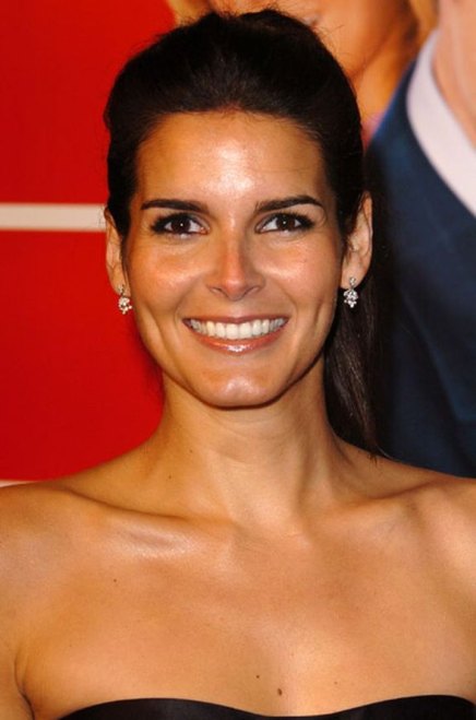 >Angie Harmon