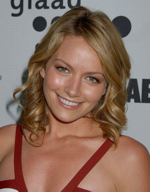 >Becki Newton