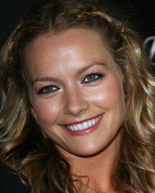 >Becki Newton