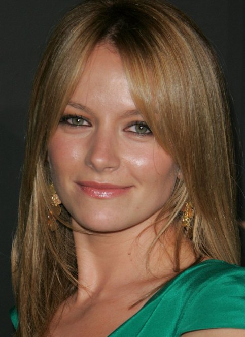 >Becki Newton