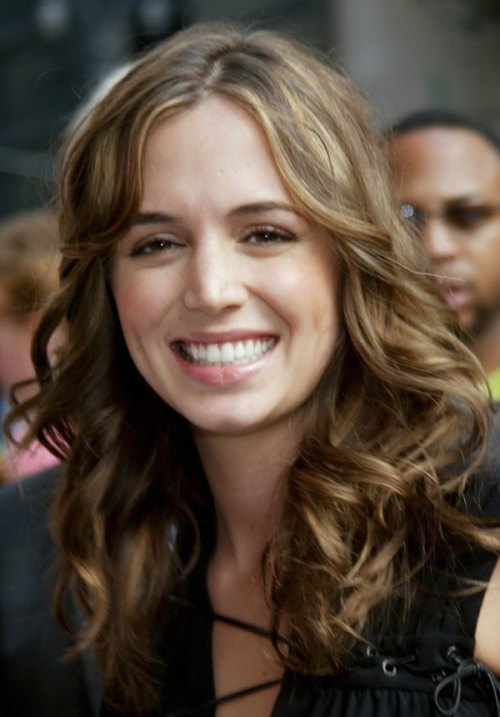 >Eliza Dushku