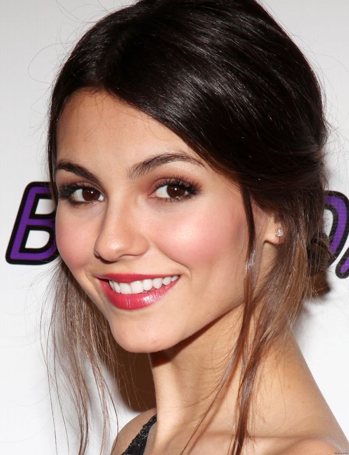 >Victoria Justice