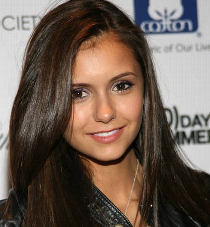 nina dobrev. Nina Dobrev